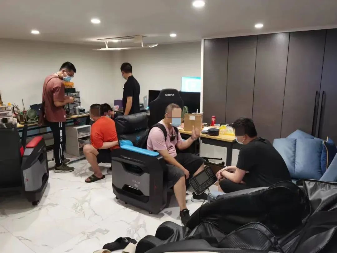 台湾警政系统、环保局、电力公司疑遭黑客疯狂攻击致瘫痪；贩卖上亿条公民个人信息获利三千万，这帮人可真“刑”;