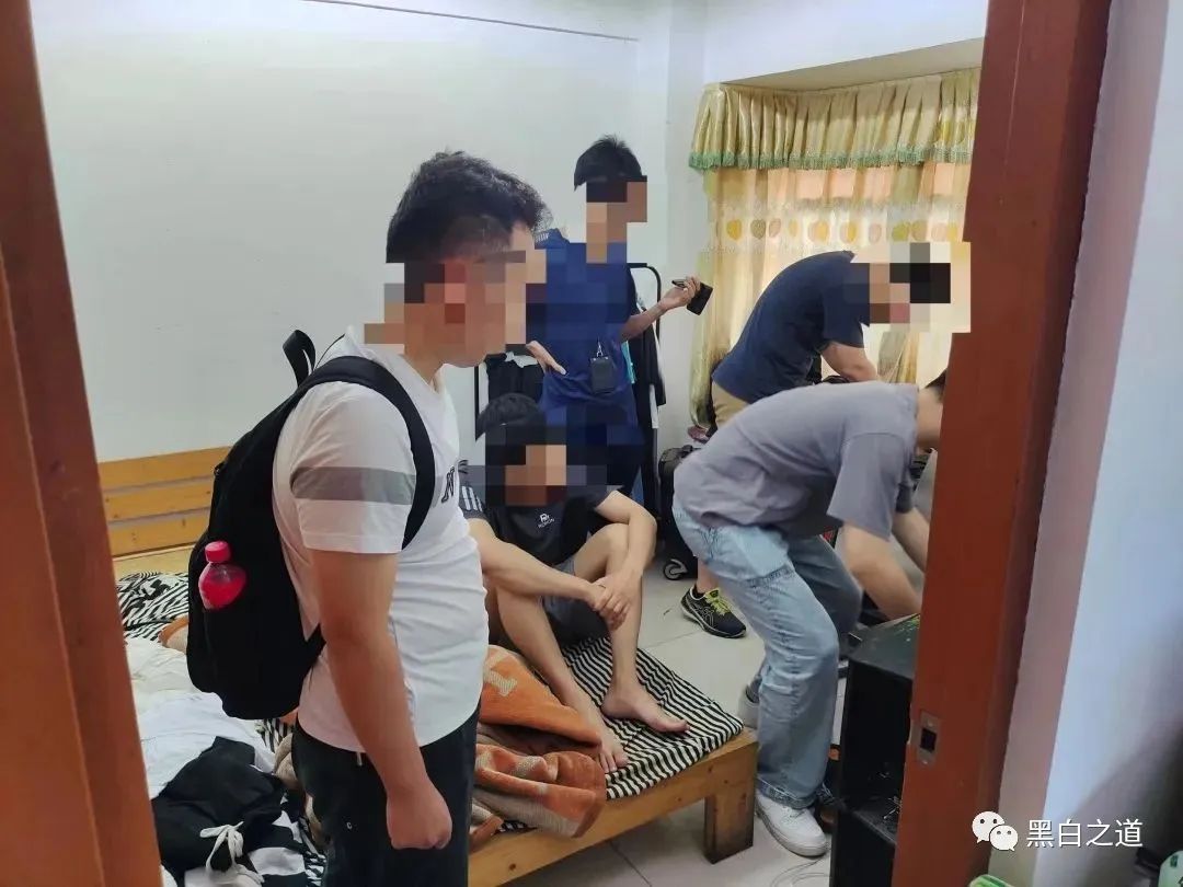 利用多地农村信用社联合社网银的漏洞非法获取数据，2人被判刑！|投放带木马链接，国内百万台电脑中招